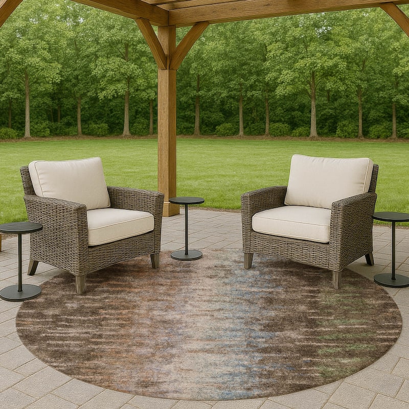 Machine Washable Indoor/ Outdoor Contemporary Ombre Chantille Rug - Brown - 8' x 8'