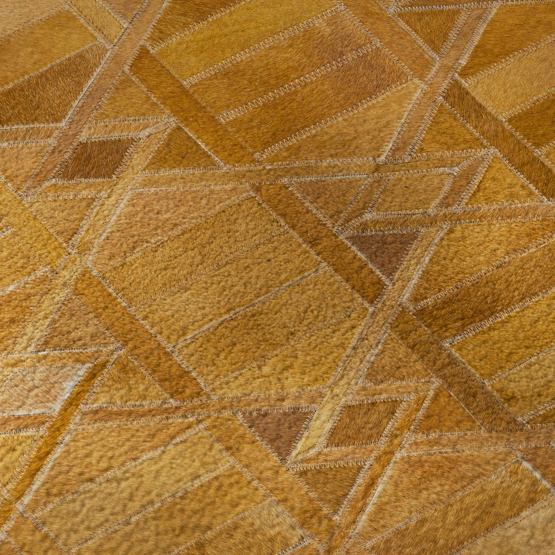 Premium Washable Super Soft Faux Geo Cowhide Mayfield Rug