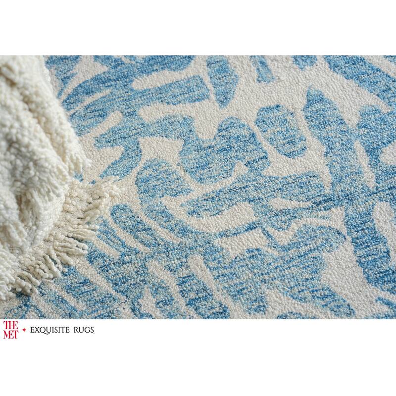 The Met X Exquisite Rugs Botanica Light Blue/Ivory Area Rug