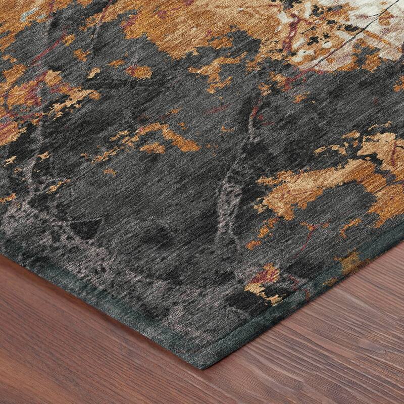 Machine Washable Indoor/ Outdoor Modern Crackle Chantille Rug