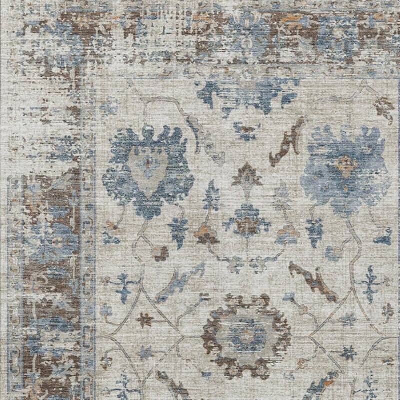 HomeRoots Floral Traditional Rectangle Outdoor Rug
