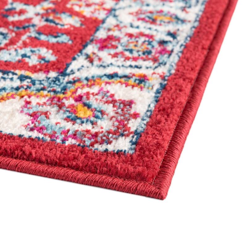Traditional Taylor Collection Area Rug