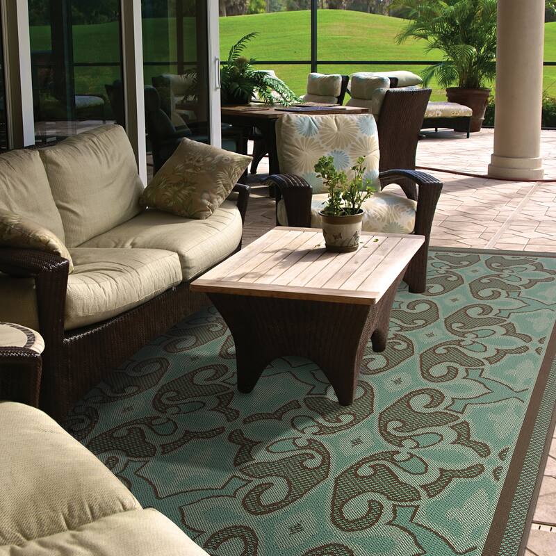 Vista Home Malta Porch Traditions Indoor/ Outdoor Loop Pile Area Rug - 6'7" x 9'6" - Blue/Brown