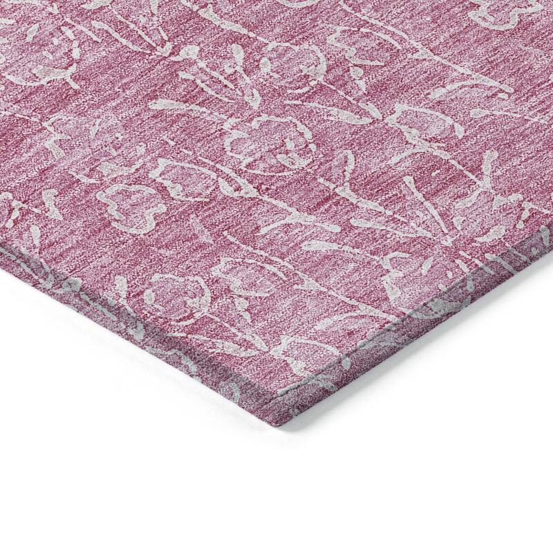 HomeRoots Floral Transitional Rectangle Outdoor Rug
