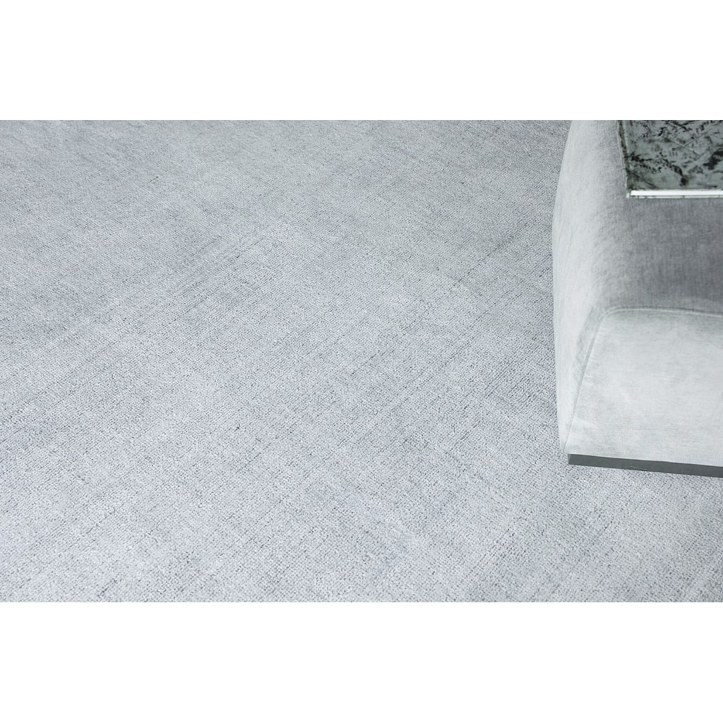 Exquisite Rugs Poliforma Handmade Handloomed Polyester Light Blue Area Rug