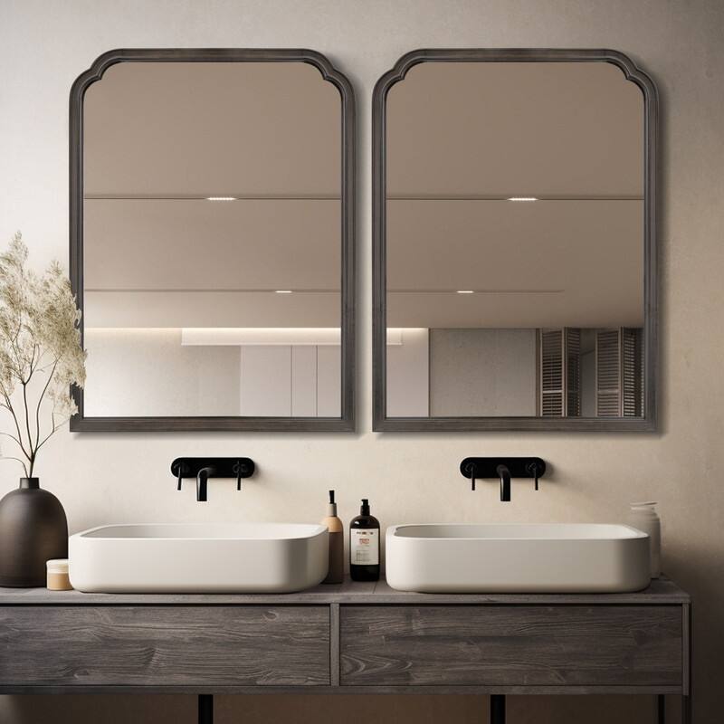 Top Corner Scalloped Rectangle Decorative Farmhouse Wall Mirror