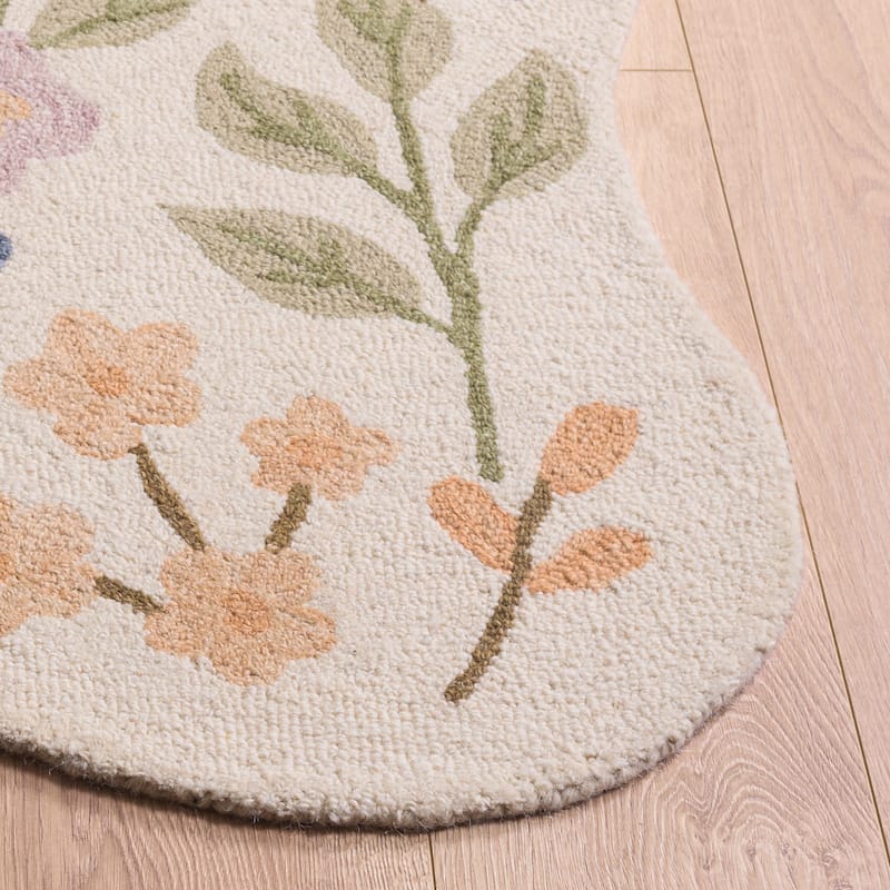 SAFAVIEH Handmade Jardin Mitrita Shabby Elegance Wool Rug