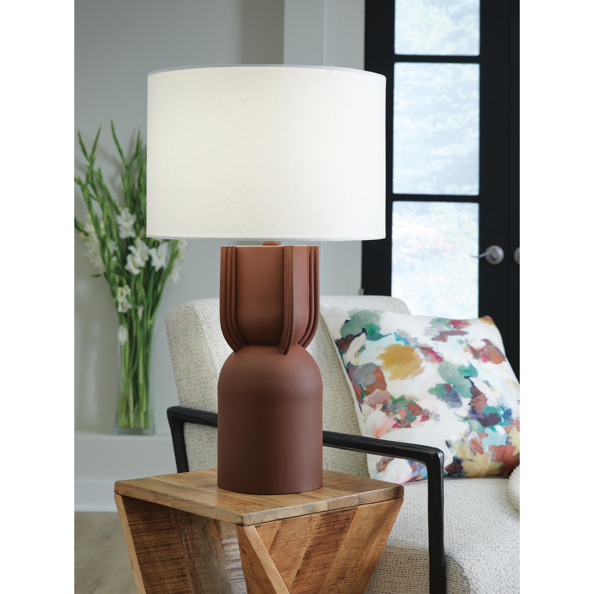 Signature Design by Ashley Rowandale Brown Table Lamp - 16" W x 16" D x 28" H