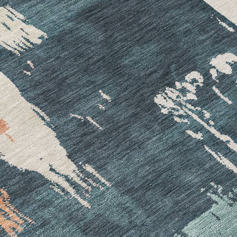 Machine Washable Indoor/ Outdoor Contemporary Fusion Chantille Rug