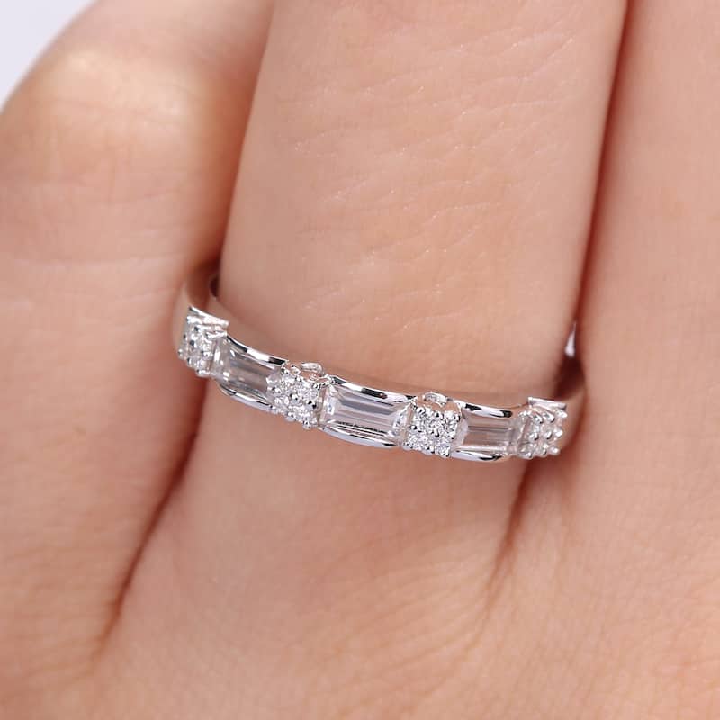 Miadora 2/5ct DEW Baguette-cut Moissanite Semi-Eternity Wedding Band Ring in Sterling Silver