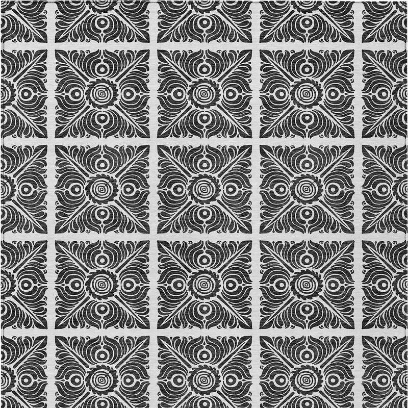 HomeRoots Medallion Transitional Rectangle Outdoor Rug
