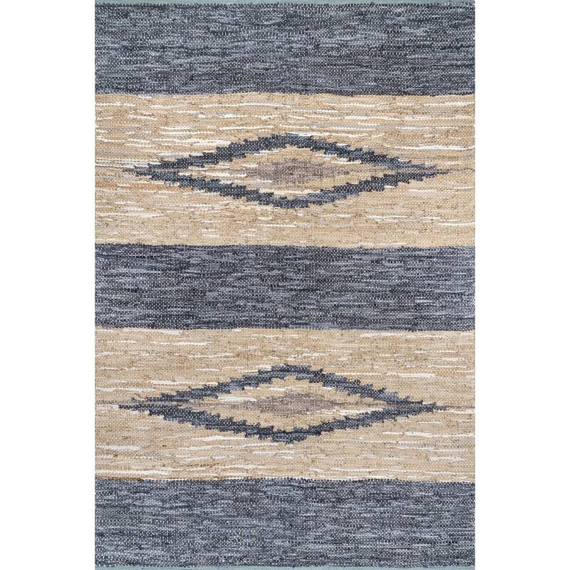 Nuloom Farren Hand Woven Diamond Leather Area Rug