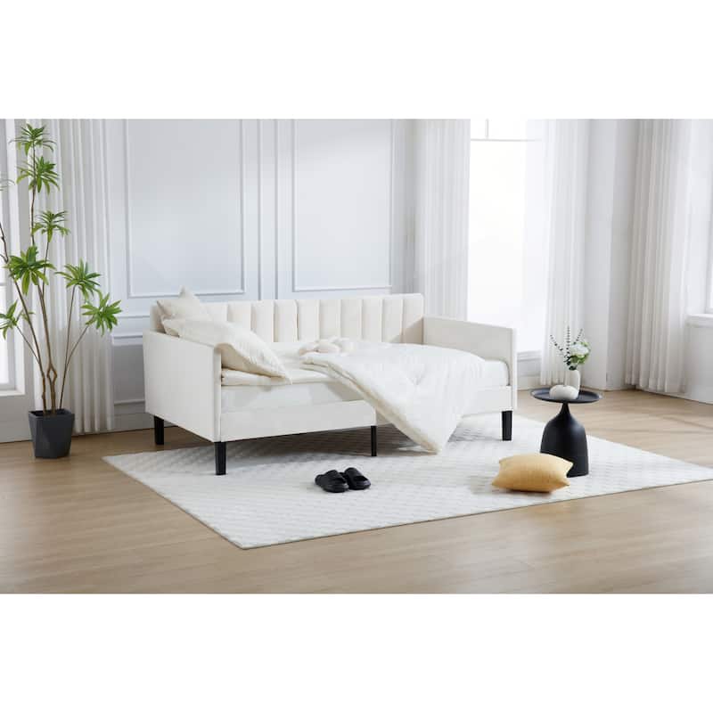 Luxurious Velvet Upholstered Daybed with Advanced Design