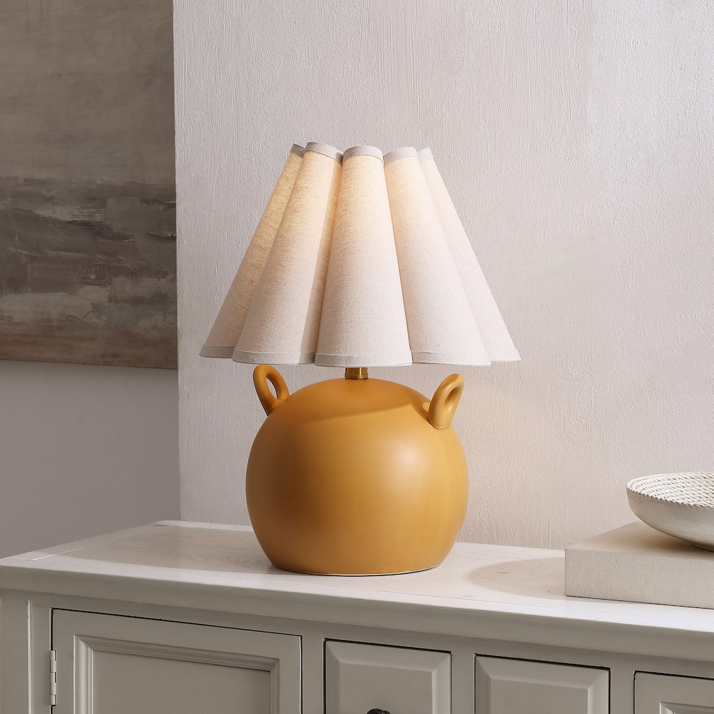 SAFAVIEH Couture Demi, 18-inch, Ceramic Table Lamp - 14"W x 14"D x 18"H