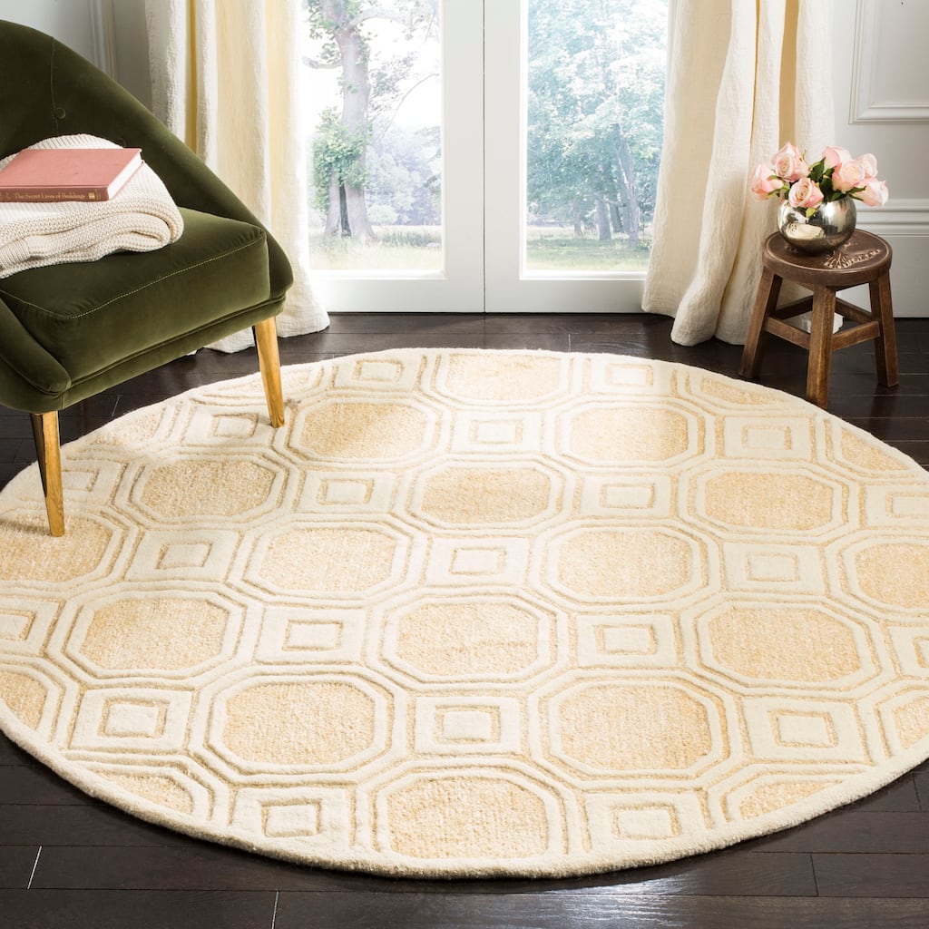 SAFAVIEH, Handmade Precious Aryanna Modern Polyester Rug