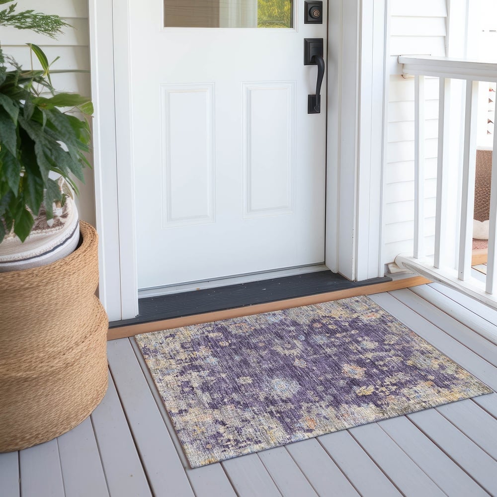 Machine Washable Indoor/ Outdoor Vintage Traditional Chantille Rug