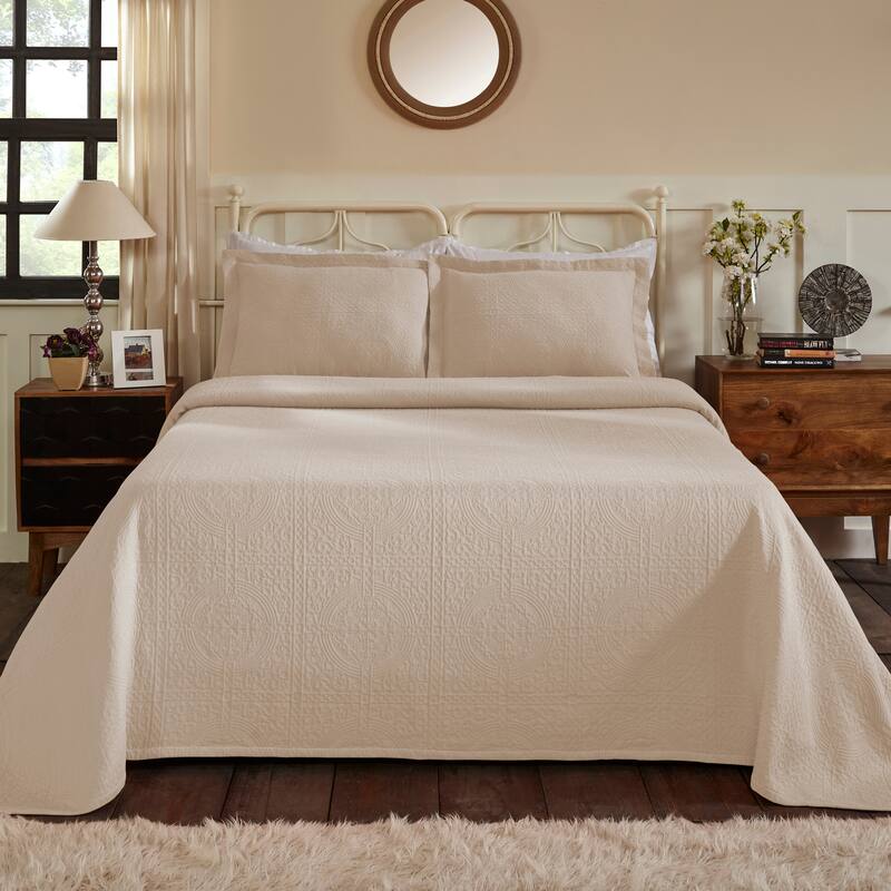 Superior Fleur De Lis Cotton Decorative Bedspread Set