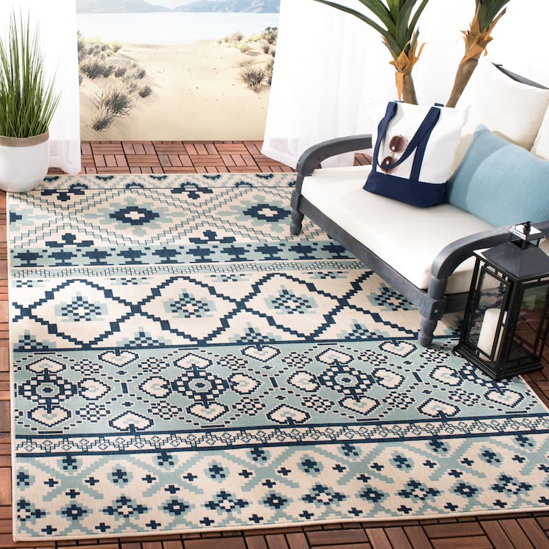 SAFAVIEH Veranda Annukka Indoor /Outdoor Waterproof Area Rug