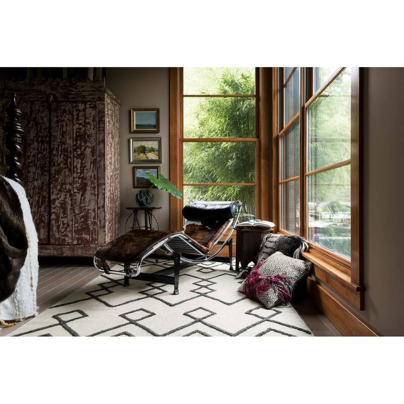 Alexander Home Lennon Modern Moroccan Hand-Woven 100% Wool Rug