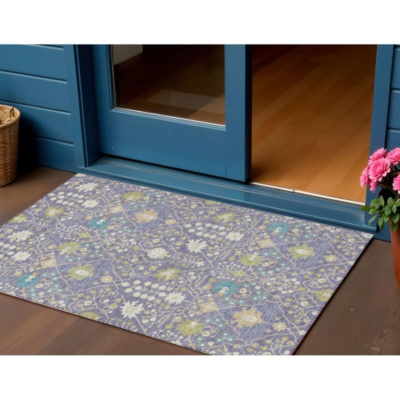 HomeRoots Oriental Traditional Rectangle Outdoor Rug - 3' x 5'