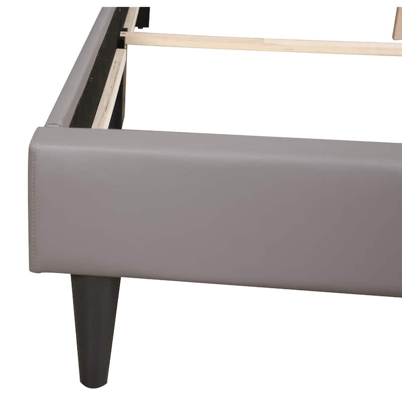 Light Grey Queen Bed with Casual Transitional Style, Spacious Frame and Subtle Finish for Comfortable Bedroom Retreats