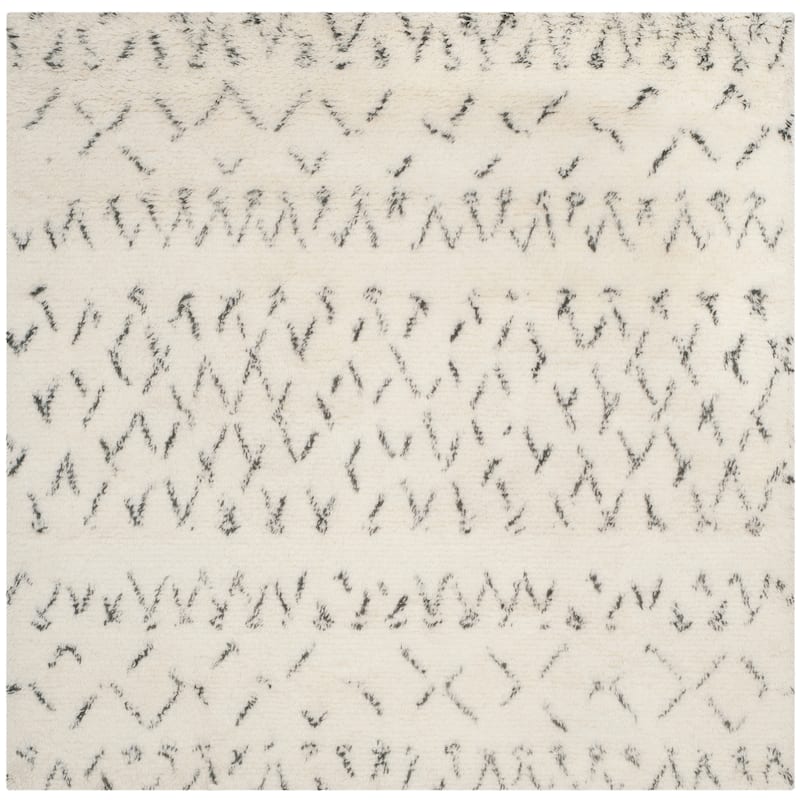 SAFAVIEH Handmade Casablanca Shag Intisar Tribal Wool 1.25-inch Thick - 6' x 6' Square - Ivory/Grey - Square