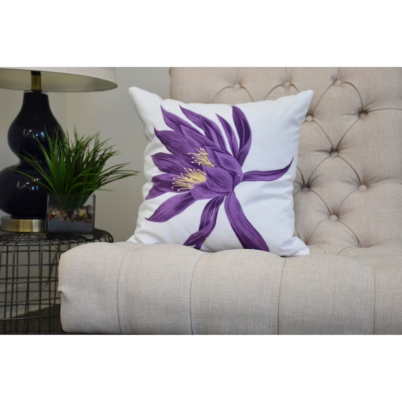20 x 20 Inch Hojaver Floral Print Pillow - Purple