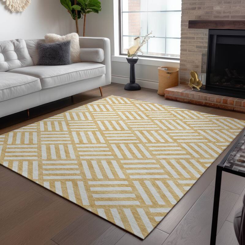 Machine Washable Indoor/ Outdoor Chantille Contemporary Geo Rug