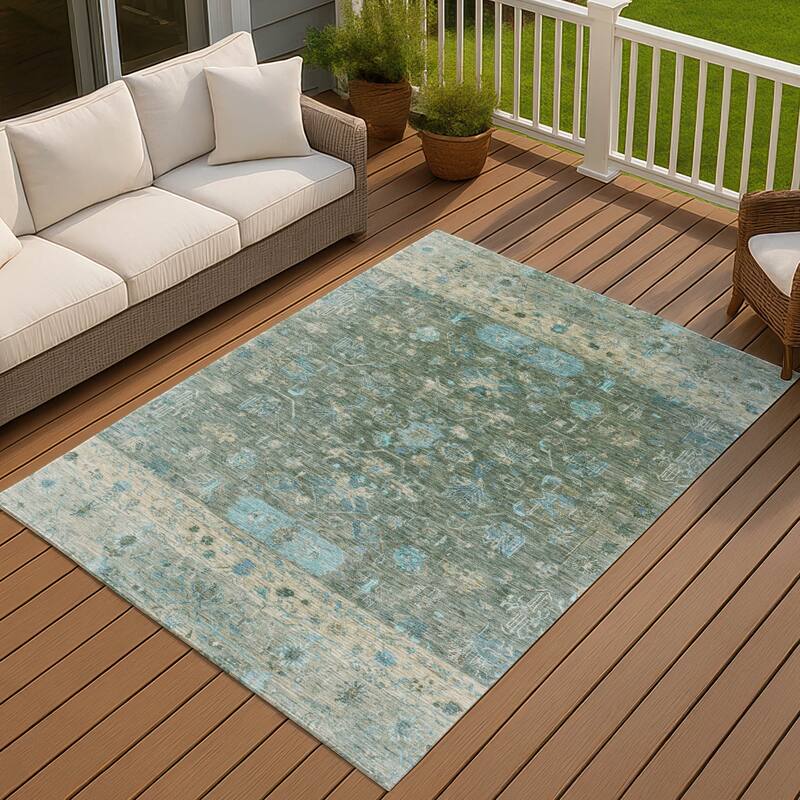 Machine Washable Indoor/ Outdoor Traditional Border Chantille Rug - Sage - 2'6" x 3'10"