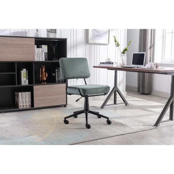 Bed bath best sale beyond desk chair