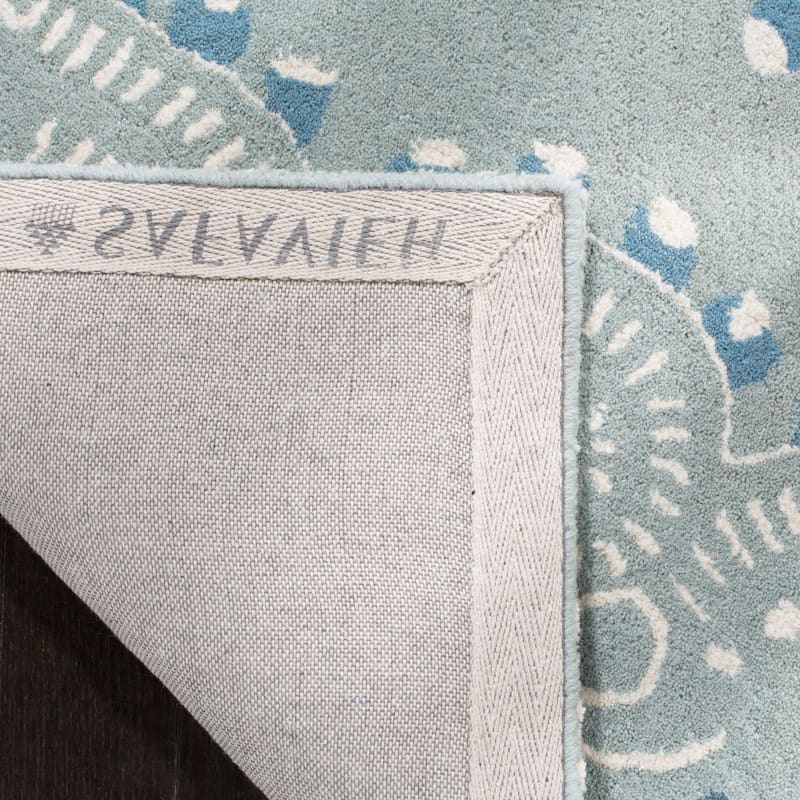 SAFAVIEH Handmade Wyndham Geanina Modern Wool Rug
