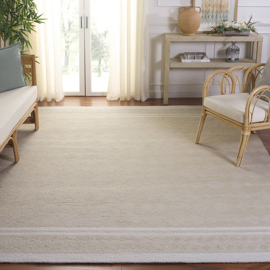 SAFAVIEH Handmade Capri Heike Modern Wool Rug