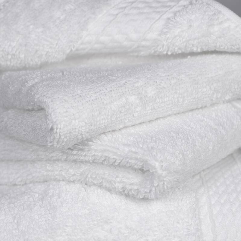 Blue Nile Mills Luxury 6-Piece Egyptian Cotton Towel Set, Thick Absorbent Bathroom Towels