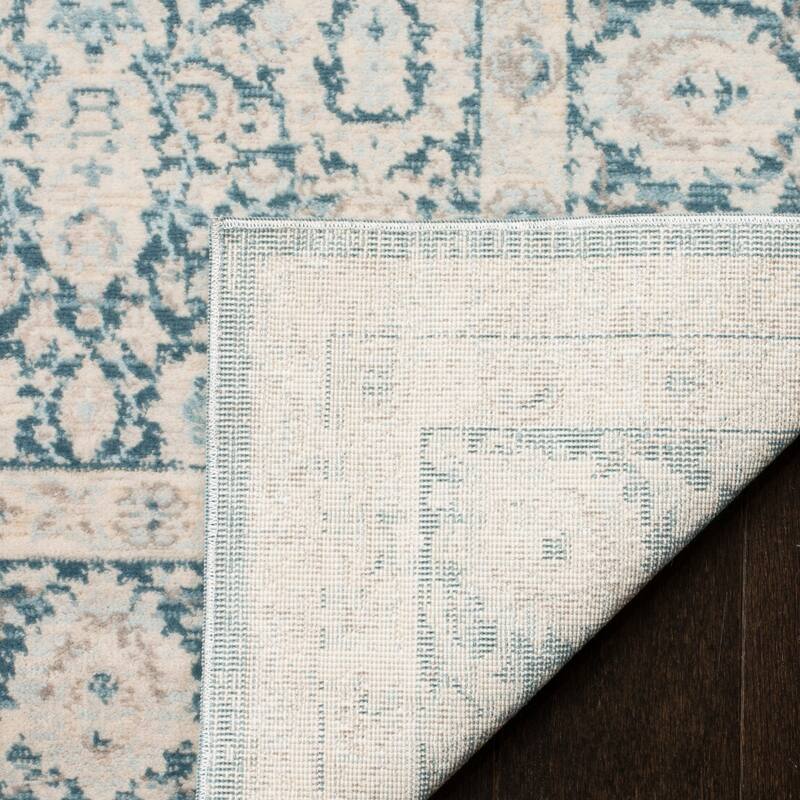 SAFAVIEH Archive Elfi Distressed Vintage Boho Oriental Rug