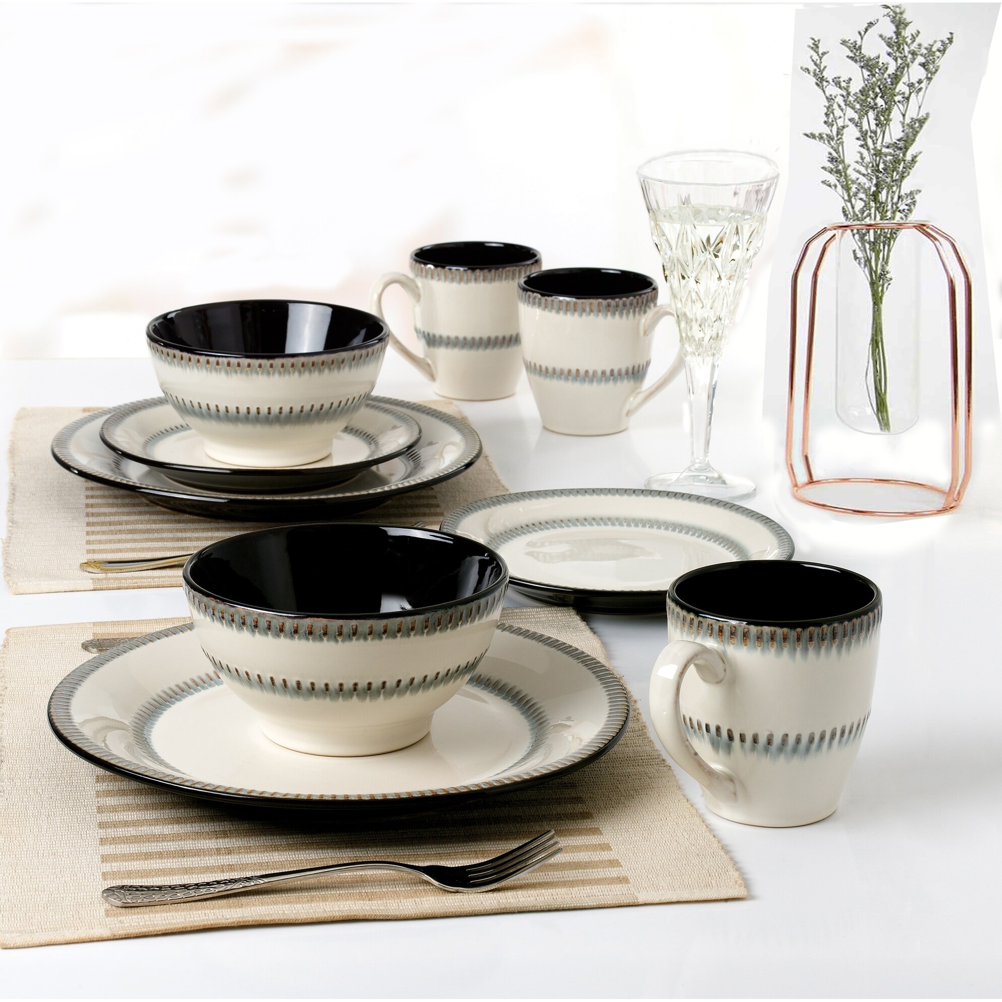 Lorren Home Trends 16 Piece Stoneware Set-Contrast On Sale Bed