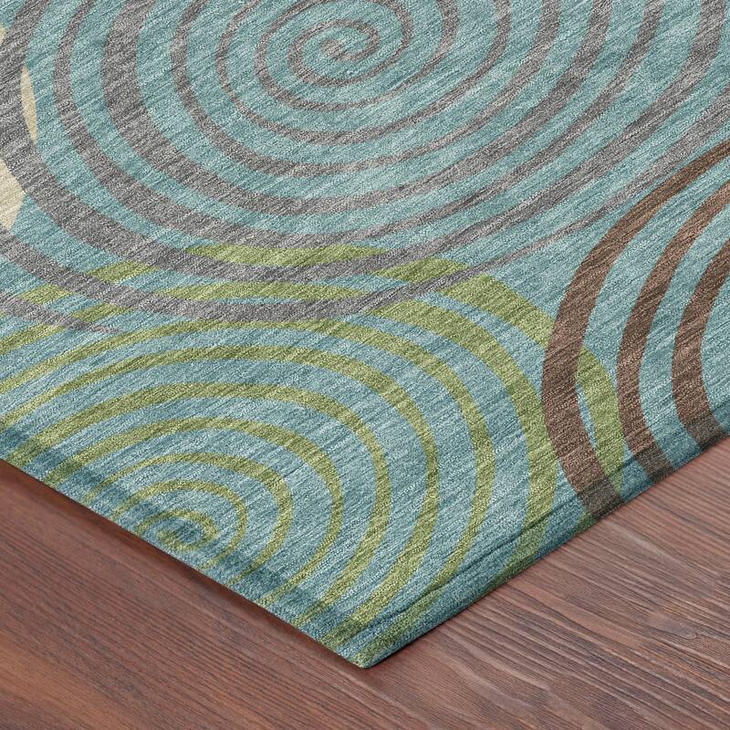 Machine Washable Indoor/ Outdoor Contemporary Swirls Chantille Rug