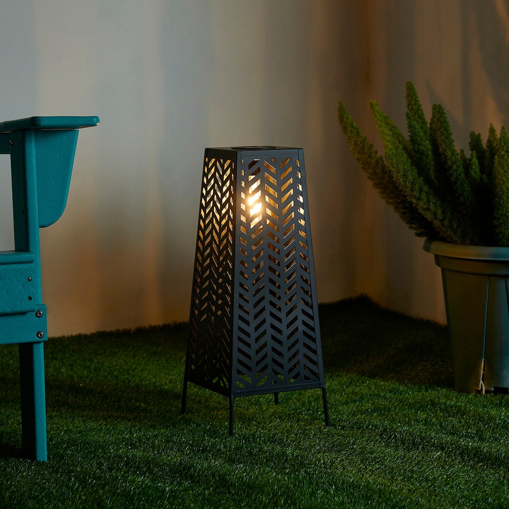 Glitzhome 21.5"H Solar Powered Floor Lantern with Edison Bulb - 8.50"L X 8.50"W X 21.50"H