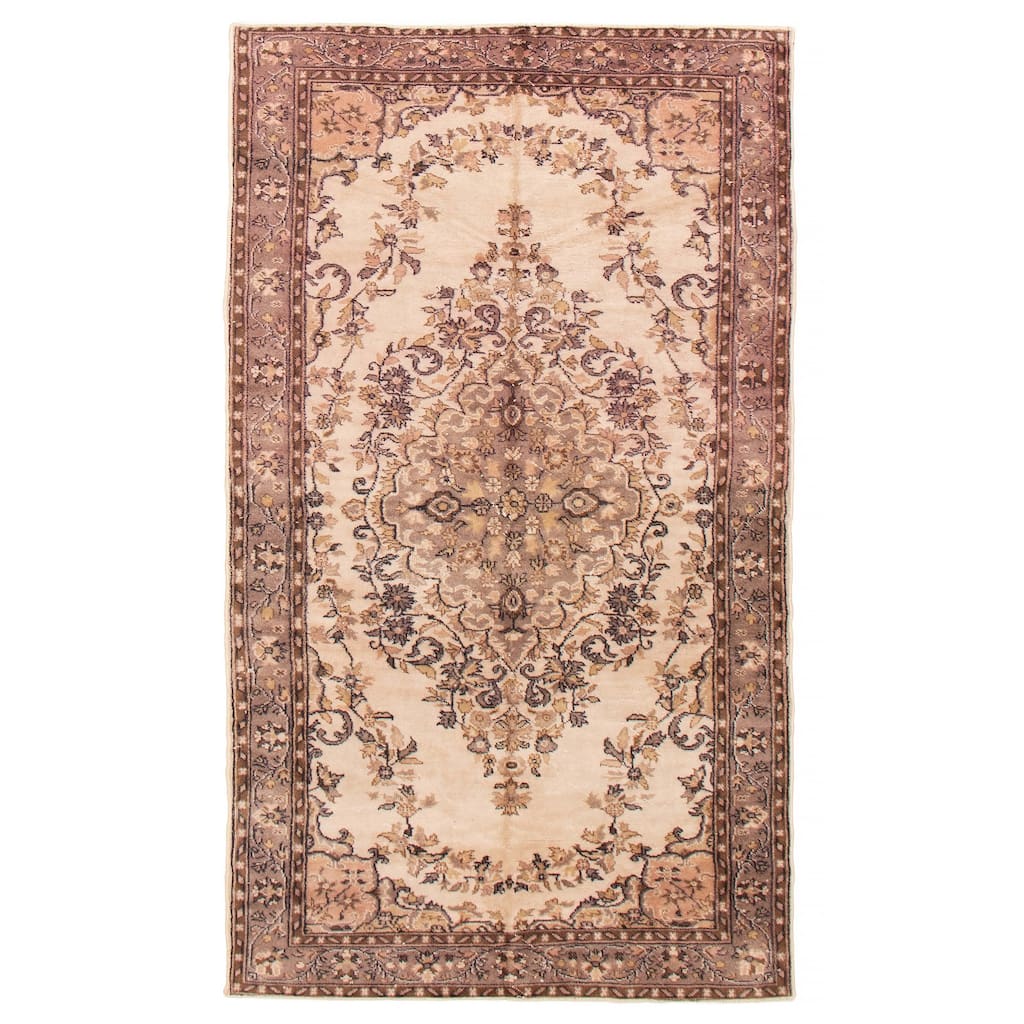 ECARPETGALLERY Hand-knotted Melis Vintage Ivory Wool Rug - 5'7 x 9'8