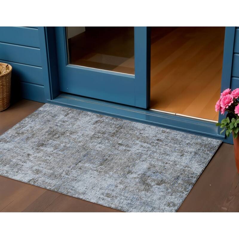HomeRoots Abstract Transitional Rectangle Outdoor Rug - 3' x 5'