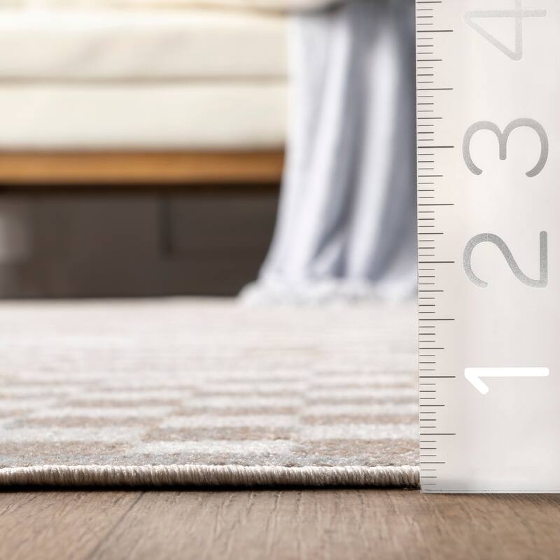 Nuloom Nikita SpinClean Faded Geometric Machine Washable Area Rug