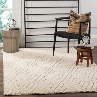 SAFAVIEH Natura Edita Handmade Wool Rug
