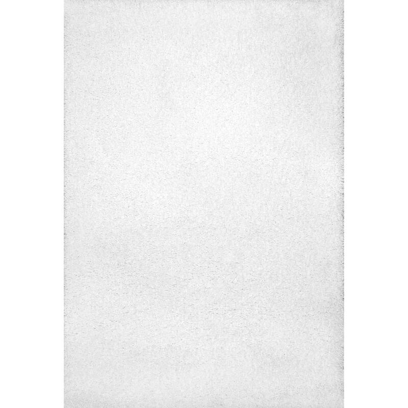 Nuloom Gwenyth Solid Shag Area Rug