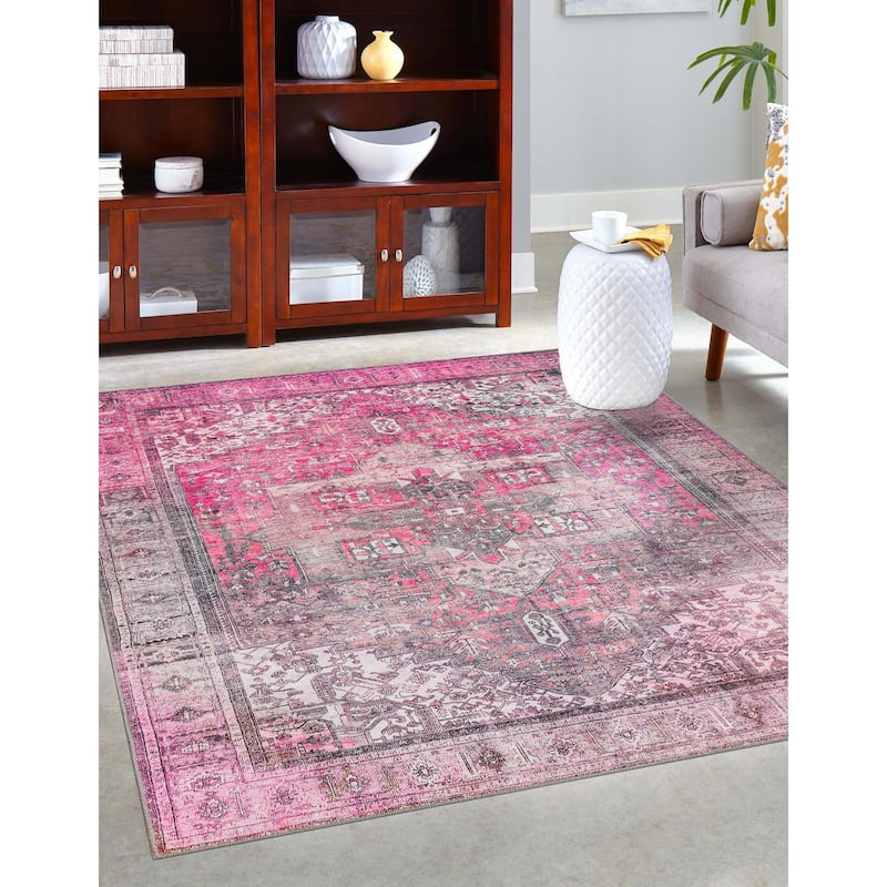 Transitional Rine Collection Area Rug - 7'6"x10'6" - Pink