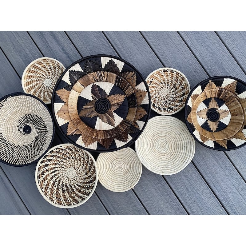 Set Of 8 Natural Color Wall Hanging Baskets 7.5"-12"