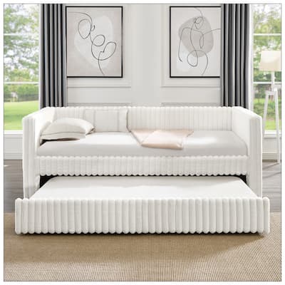 Twin Size Daybed The bottom pulls out to form a bed