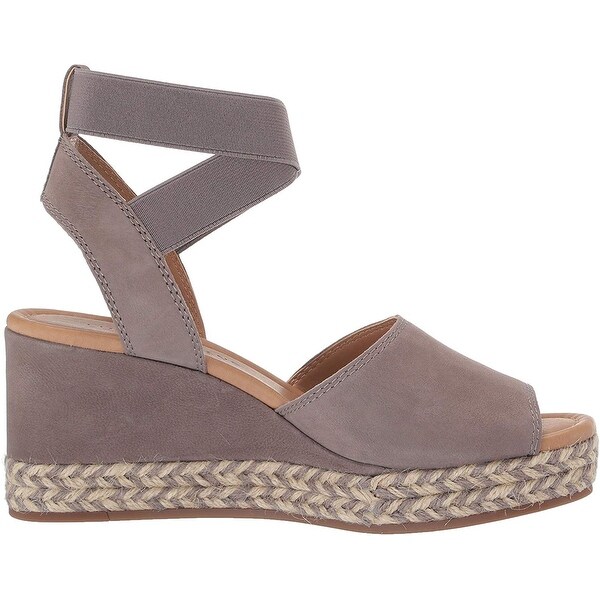 lucky brand bettanie