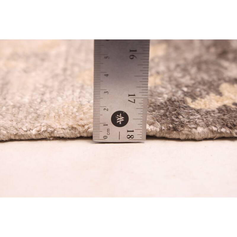 ECARPETGALLERY Hand-knotted Legacy Grey Silk Rug - 6'7 x 9'10