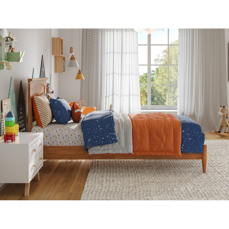 Low Profile Wood Platform Bed - Twin Size Bed Frame with USB Ports & Headboard