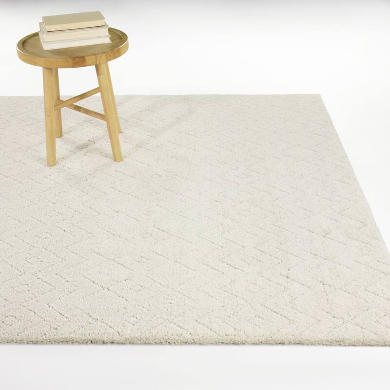 Gaius Global Geometric Area Rug - Grey - 7'10" x 10'