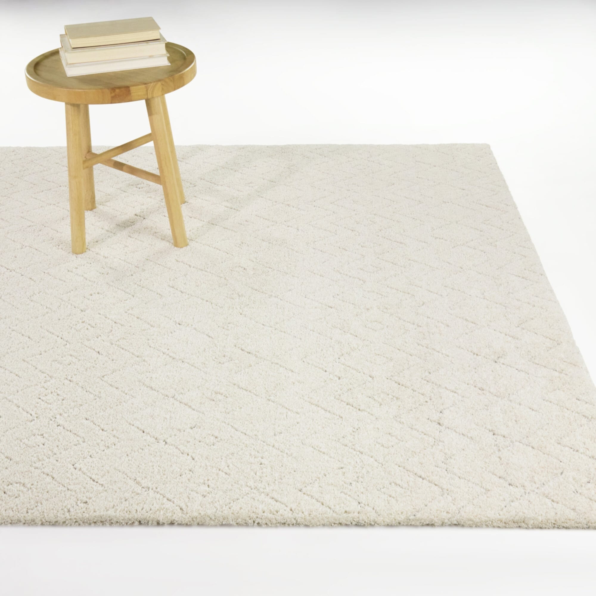 Gaius Global Geometric Area Rug